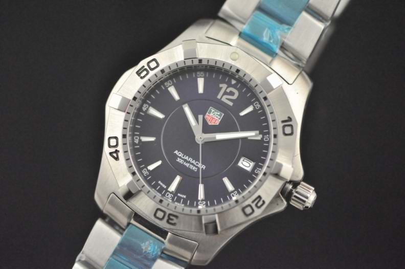 TAG Heuer Watch 565